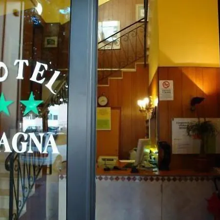 Spagna Hotell 2*