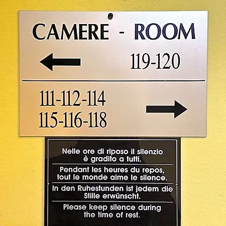 Spagna Hotell 2*