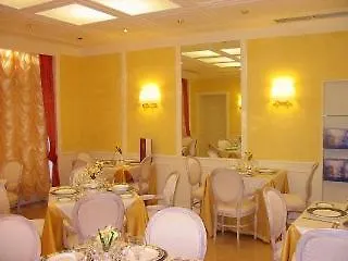 Spagna Hotell 2*